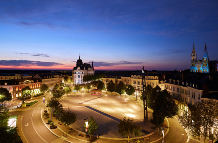 Le Grand Monarque, Hôtel Chartres 